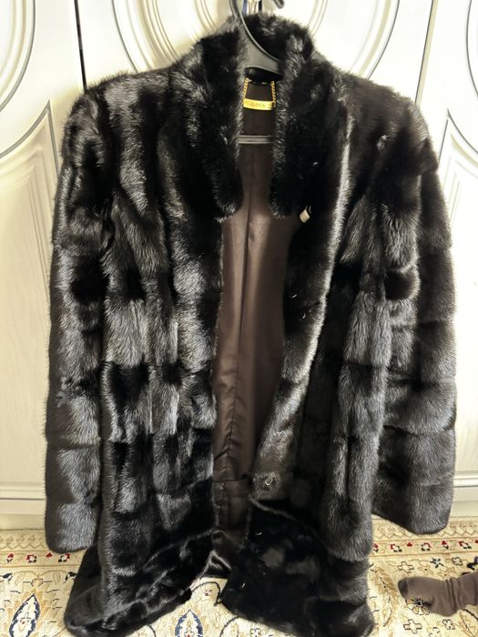 Продаю шубу норкавая