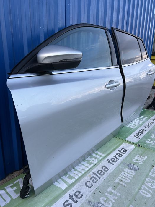 Geam ușă dreapta, stânga spate Ford Focus 4 hatchback 2019