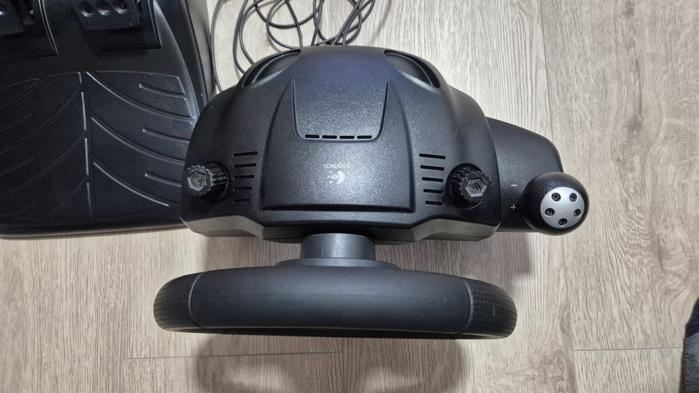 Volan Logitech Driving Force GT