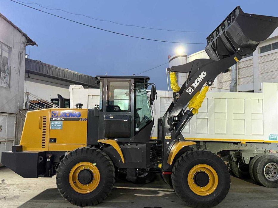 Узун стрелали ПОГРУЗЧИК XCMG LW 300 FN - рычаг, 1,8 м/куб