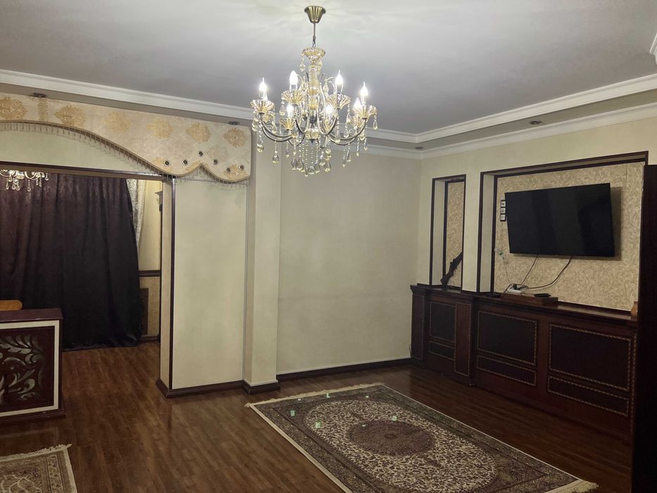 Сдаётся 3-х комнатная квартира в центре Ташкента