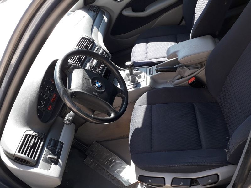 Dezmembram BMW 316 i