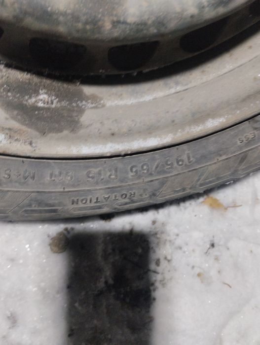 Продам полуось на легковой прицеп