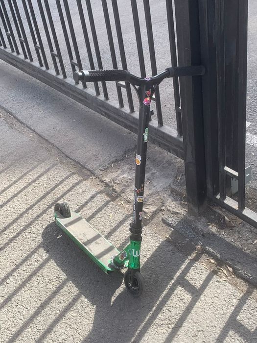 Самокат трюкоаой