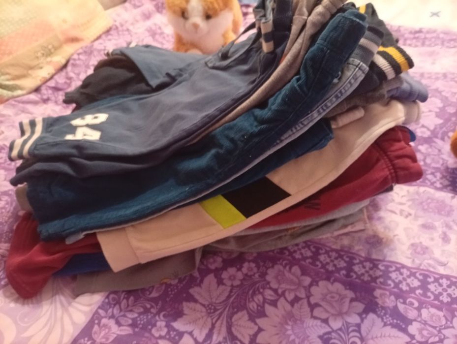 Продам детские вещи