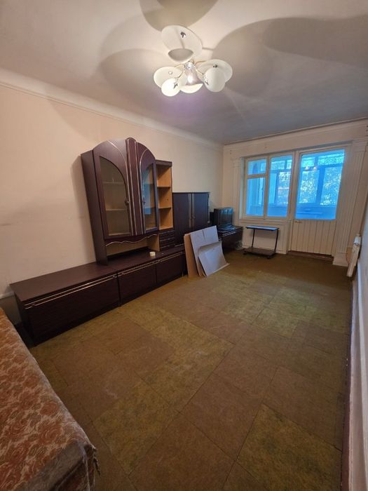 Срочно продается 3 ком.. квар.. Мархабо. 29 школа
