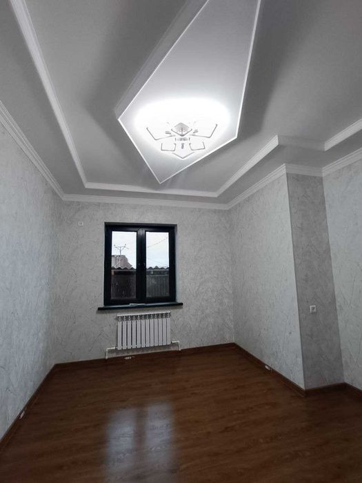 Продаю Котеж 2-соток.6-ком.Миробод рн.Рисовой бр.Ц-160000у.е.