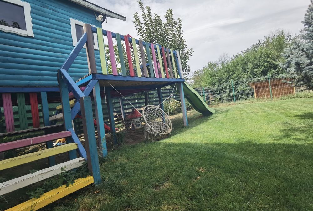 Casa de vanzare,teren 700 m