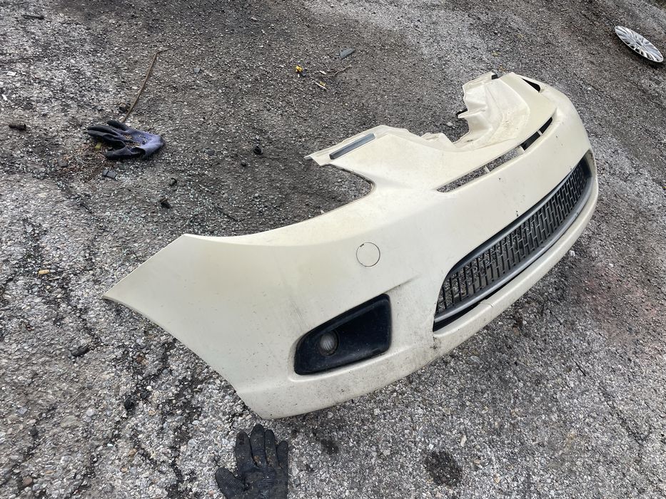 Предна броня lancia ypsilon facelift