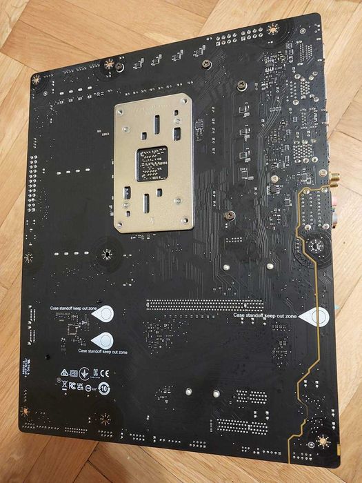 AMD Ryzen 9 7950X + MSI Pro B650-S Wi-Fi