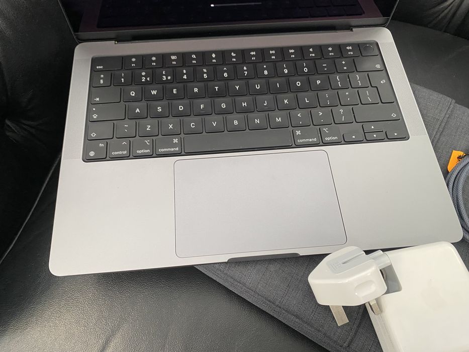 MacBook Pro M1 14-inch/ 512 Gb / Silver