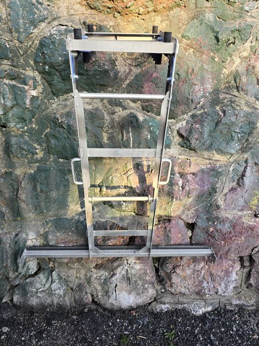 Scară exterioară rulotă