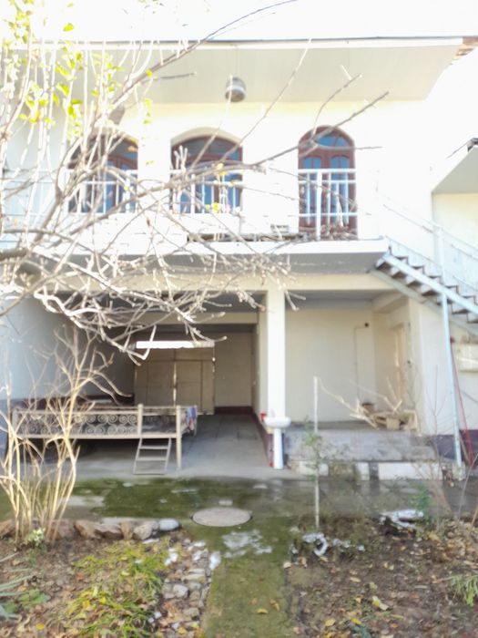 Продается дом 6 соток Шайхантахурском районе