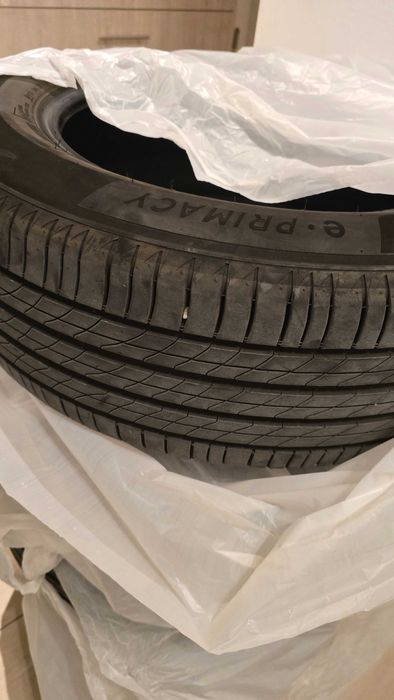 Anvelope vara Michelin e -primacy 235/60/R18 14.000 km DOT2025