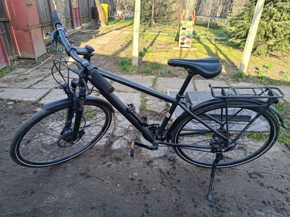 Bicicleta trekking Raleigh