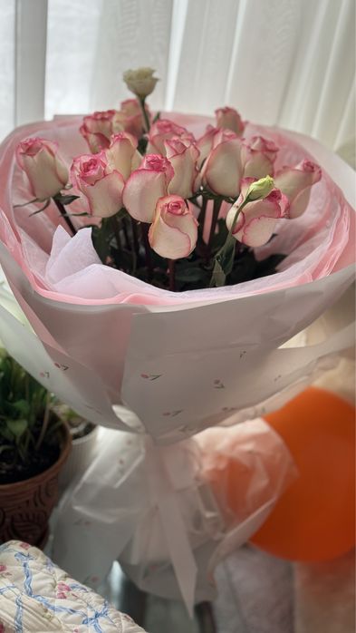 Цветы  15 шт свежие