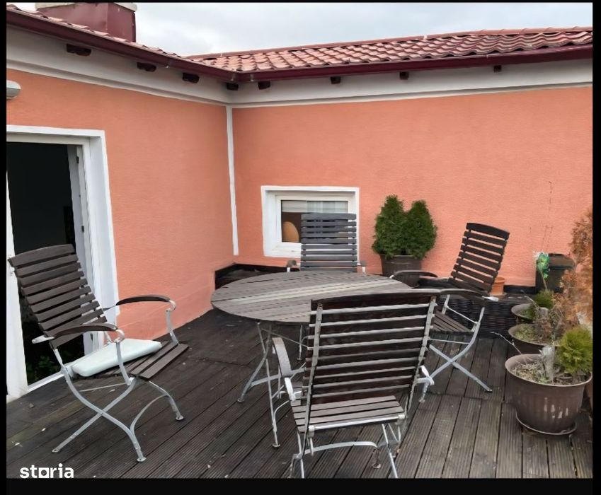 Apartament in vila