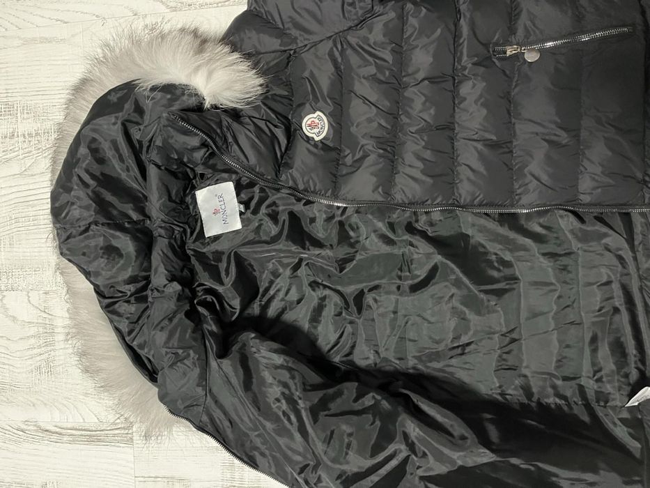 Женско яке Moncler