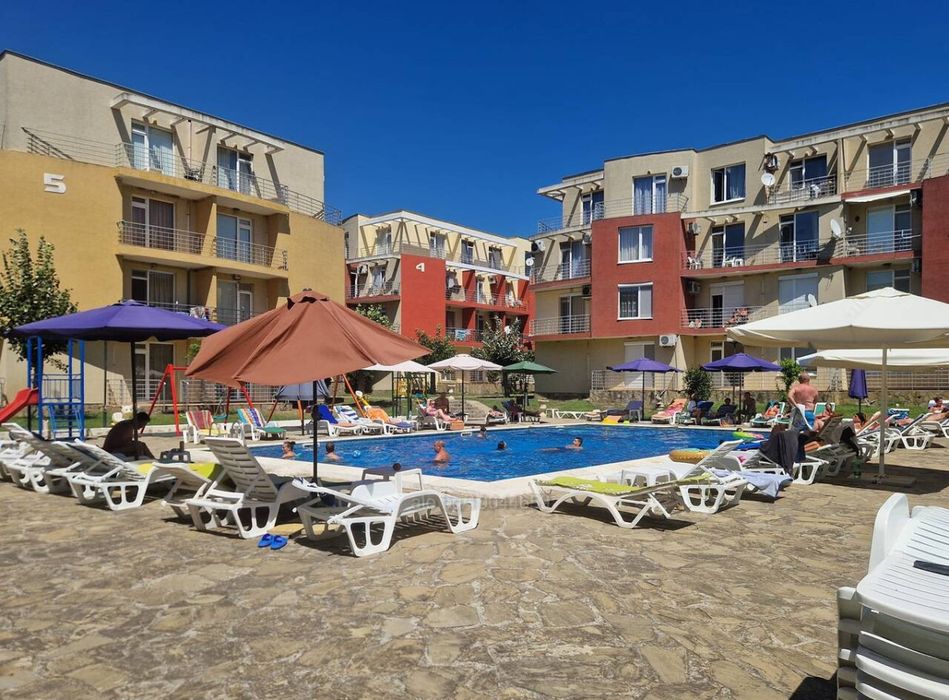 Продава се Тристаен апартамент в с. Тънково, Област Бургас - 65 кв.м за 724 €/кв.м - Снимка #1