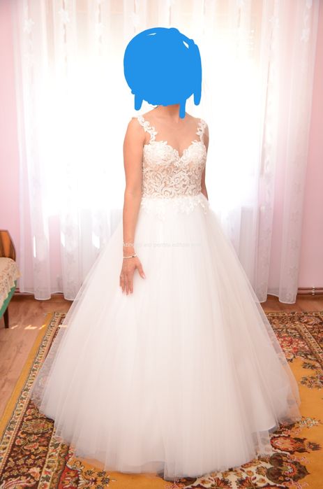 Vand rochie mireasa