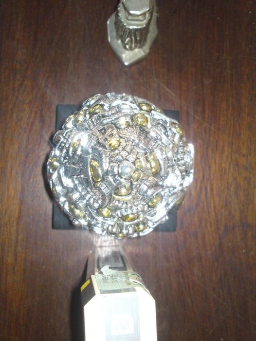 Продавам антични метални статуетки сьс сребьрна баня от Йеросалим