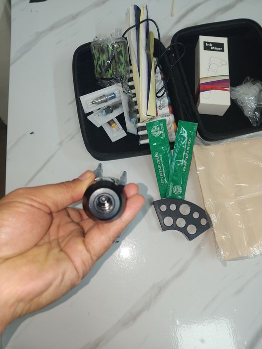 Qosh Ko'z lab ga chizadigan permanentniy aparat yangi