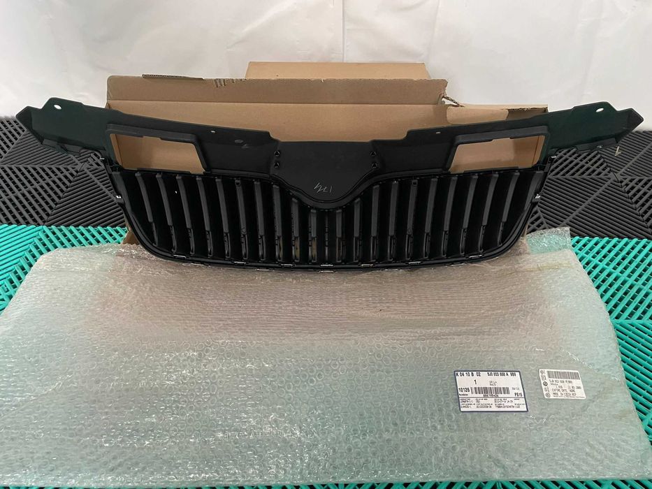 Grila radiator Skoda Fabia 2 noua originala Skoda