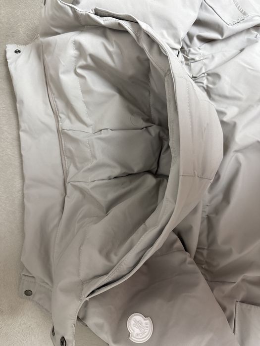 Продам пуховик детский Зима унисекс