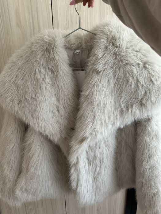 Чисто ново яке от изкуствена кожа