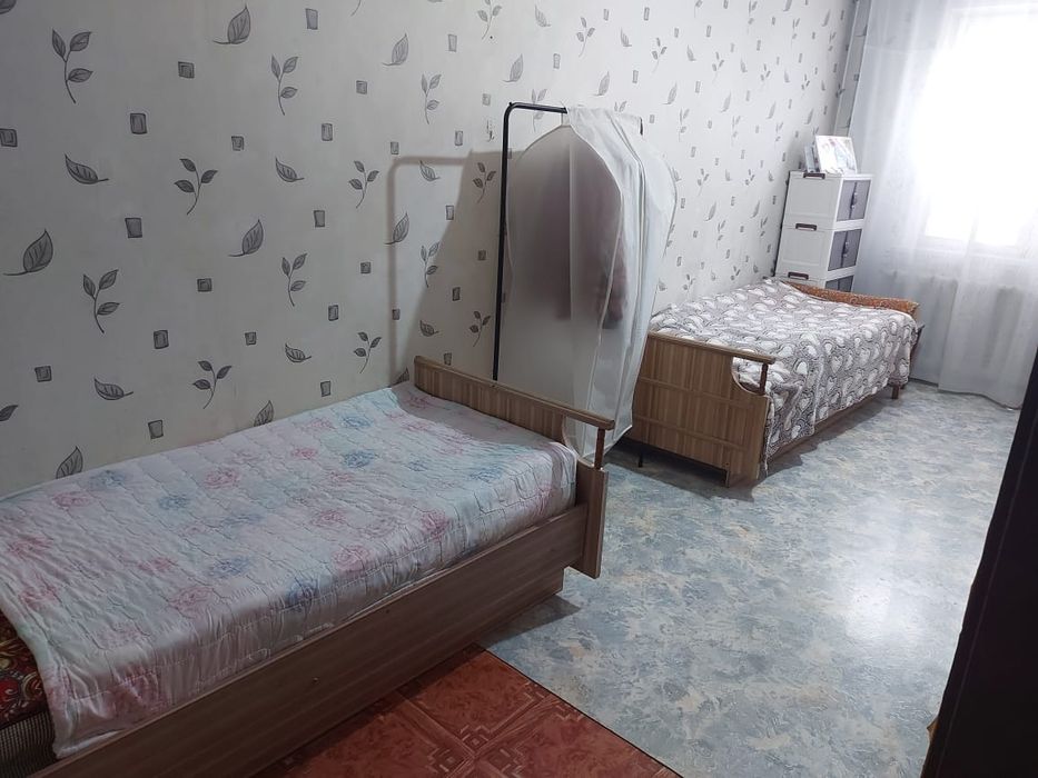 Комнатаға 1 қыз керек