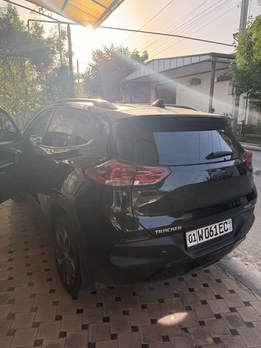 Tracker 2 Premier