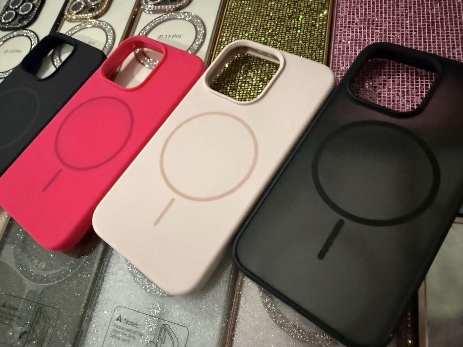 iPhone 13 Pro различни луксозни гърбове