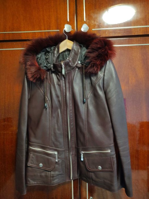 Jacheta  dama din piele naturala (negociabil)