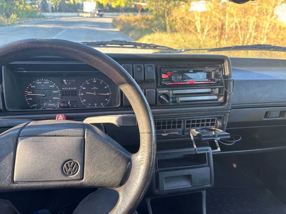 VW Golf 1.6 Газ/Бензин Автомат