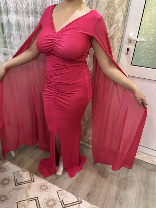 Дамска официална рокля