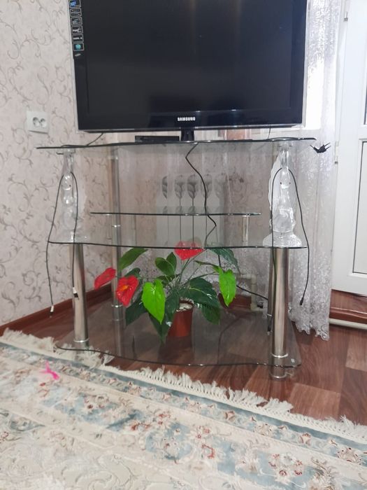 Подставка под Телевизор