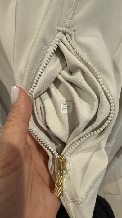 Lululemon define jacket cropped  size 14