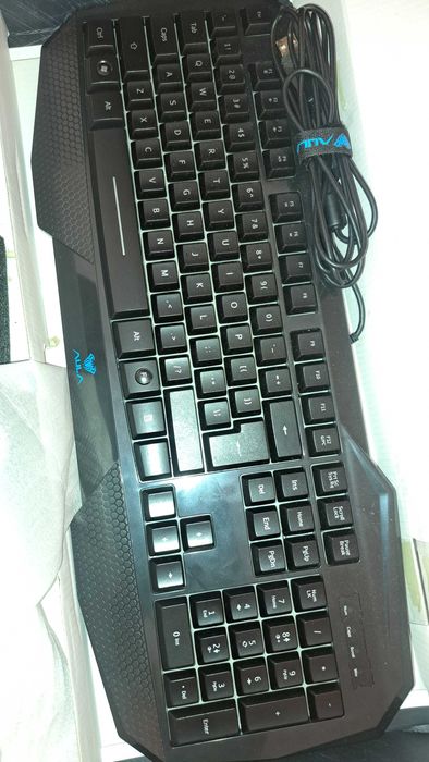 Продават се клавиатура
