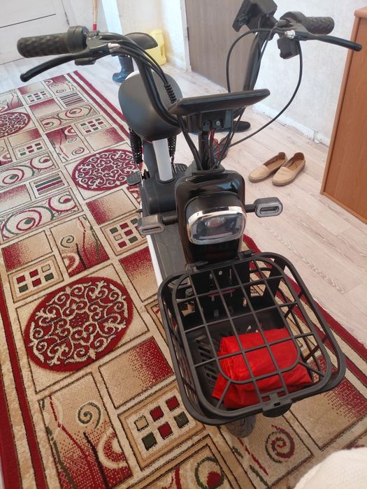 Продам электро самокат