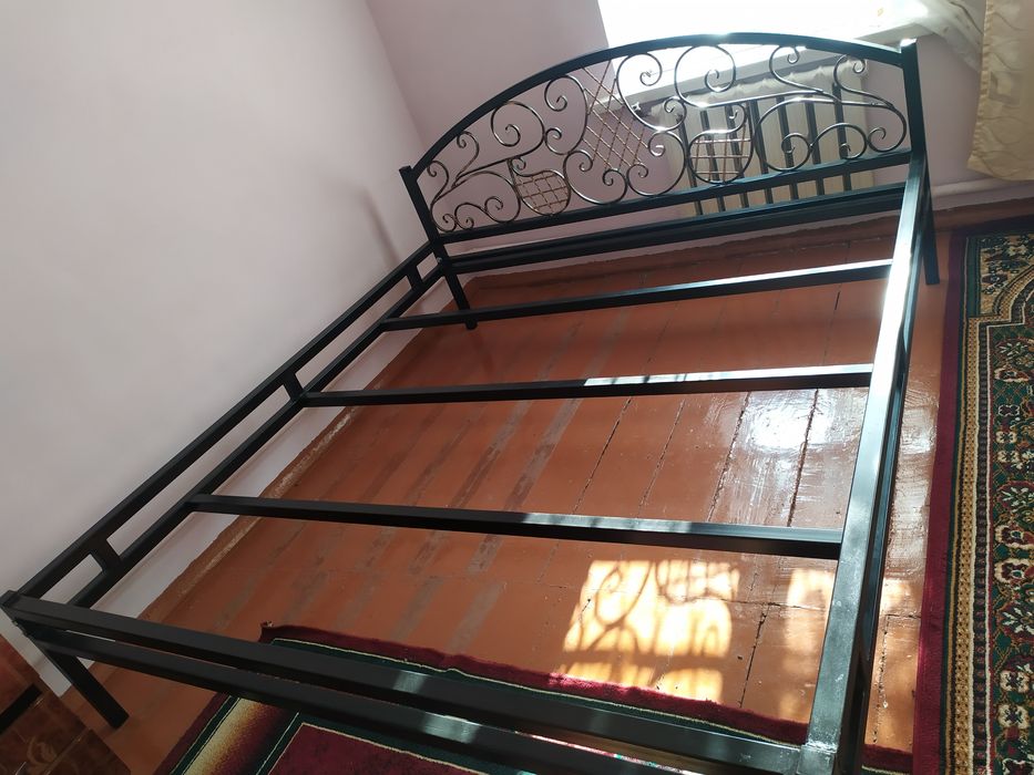 Reshotka panjara naves perila spalni 3 kunda.