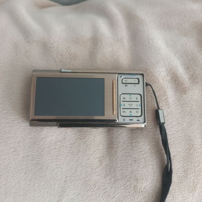Продам фотоаппарат PRAKTIK M60AFD.