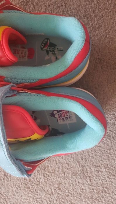 Adidas x South Park nr 44 originali  piele 100%