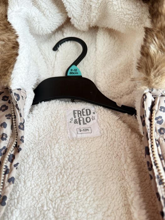 Детски комплекти и космонавти за момиче