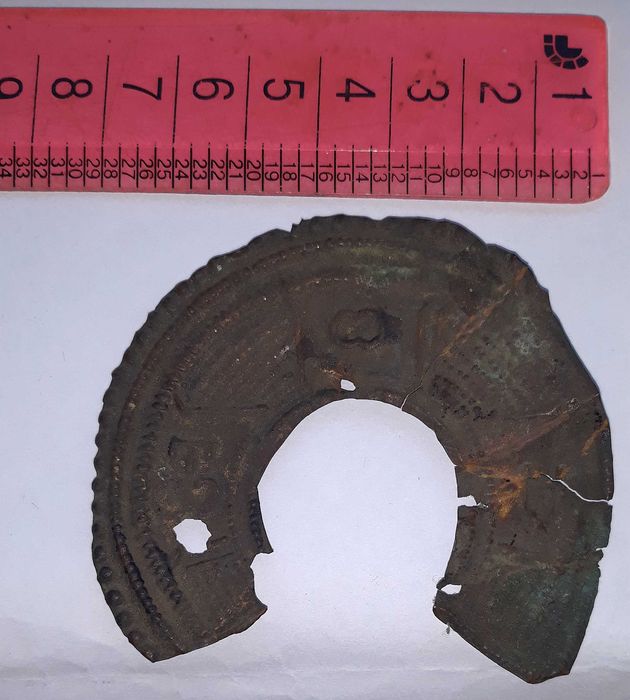 Детайл от старина икона. Бронз