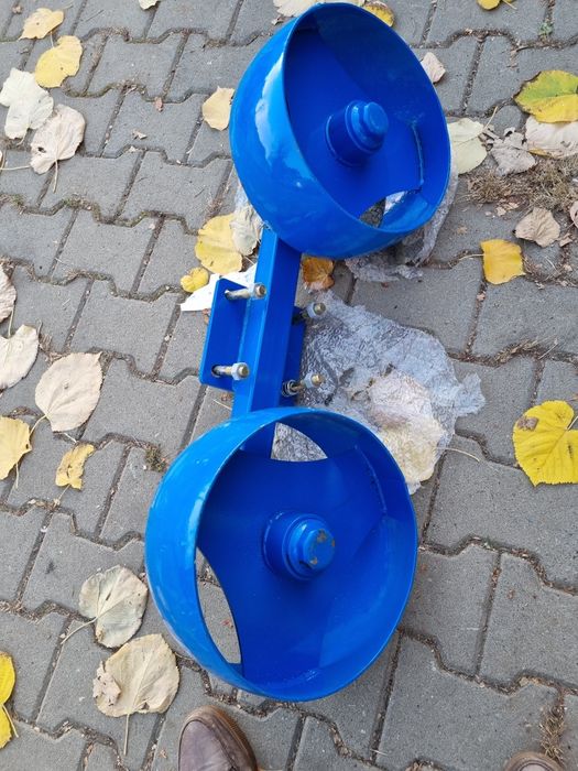 Roata dubla plug reversibil reglabila import preț 850 lei se poate tri