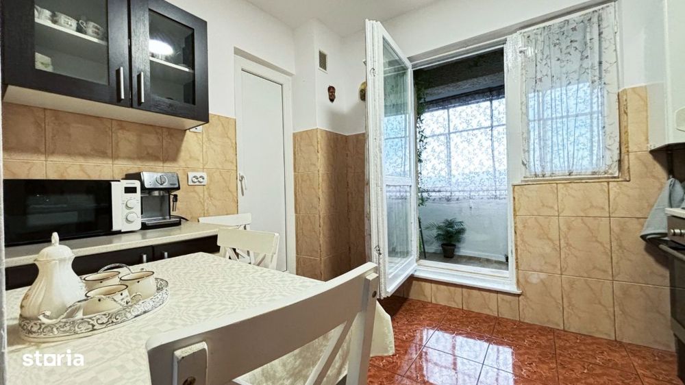 Apartament 4 camere decomandat | 76mp | Finisat | Zona Pod Marasti
