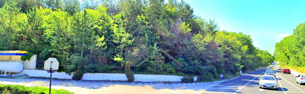 Продава се Парцел в к.к. Албена - 6270 кв.м за 40 €/кв.м - Снимка #1