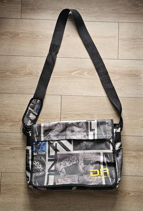 Geanta laptop Daniel Ray noua, multiple buzunare, bretea lunga