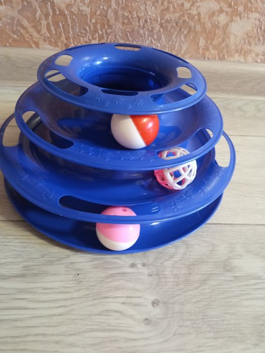 Игра для котика с мячиками