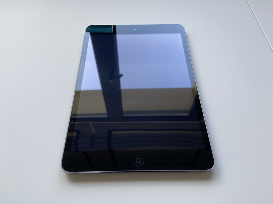 iPad mini 2 (Retina) 16GB Wi-Fi + Cellular (SIM)